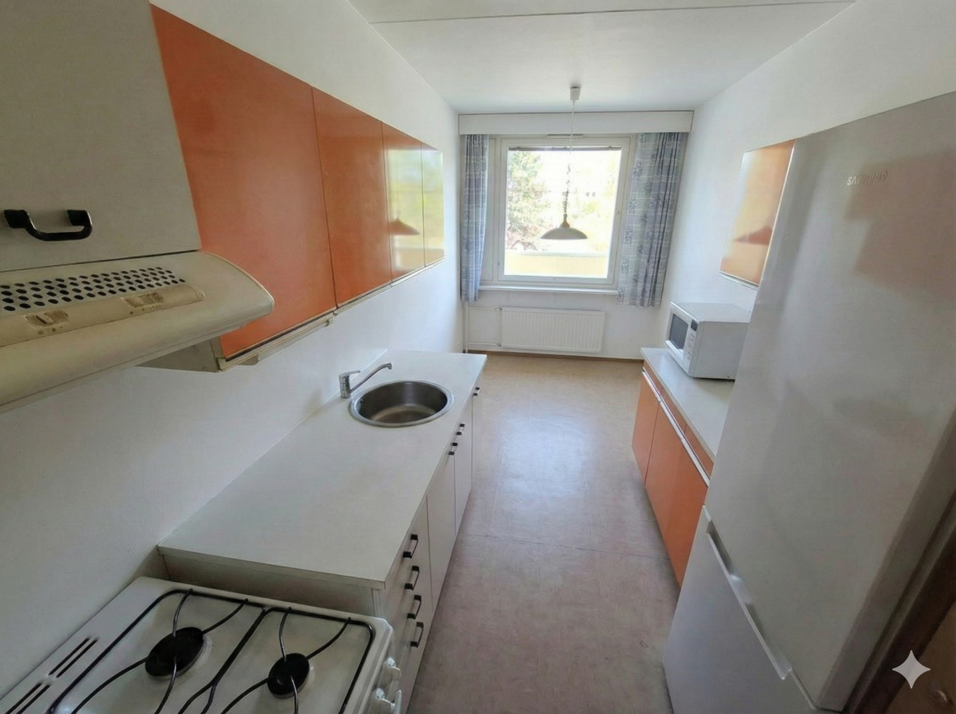 Vyklizeno a vymalov&aacute;no