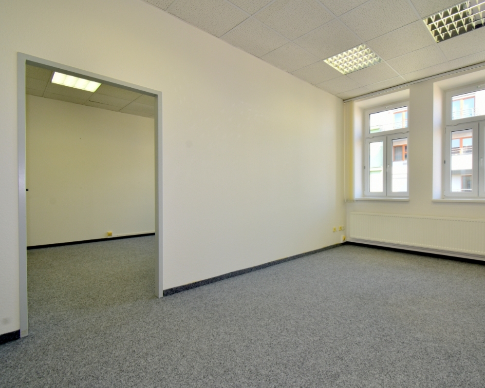 PRONÁJEM SOUBORU 3 KANCELÁŘÍ 60 M2 MARIE CIBULKOVÉ PRAHA 4