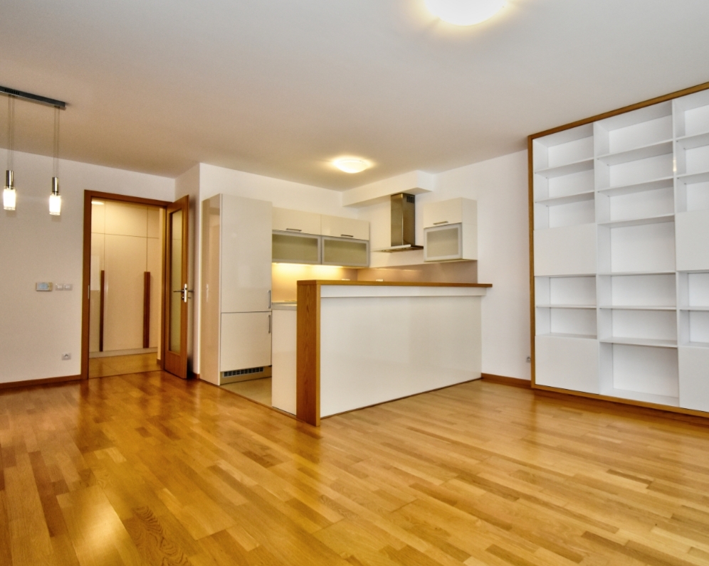 PRONÁJEM BYTU 3+KK 87 M2 NAD ZÁVĚRKOU PRAHA STRAHOV