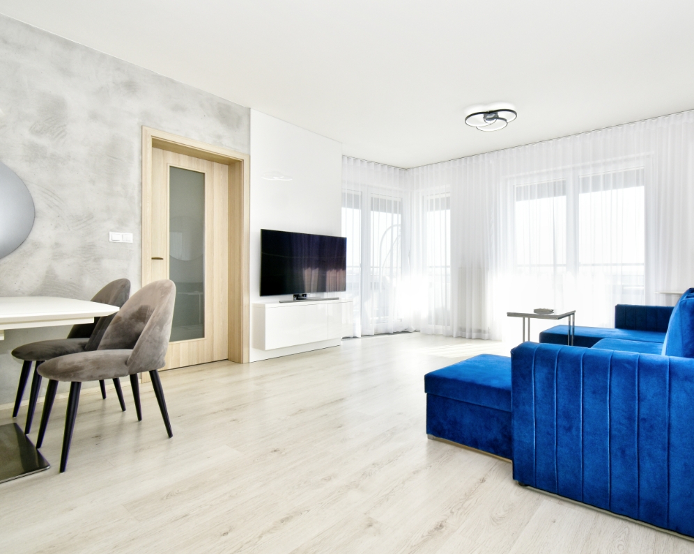 Pronájem bytu 2+kk, 70m2, balkon 14m2, sklep 4m2, garážové stání, ul. Kramperova, Praha4 Kamýk